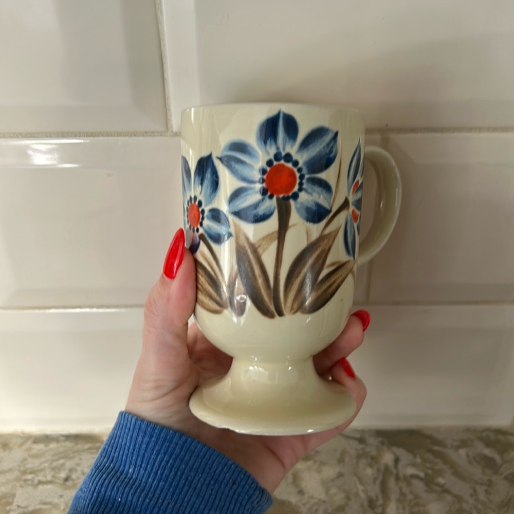 Vintage Mug